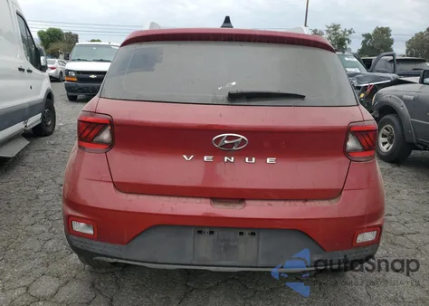 2021 Hyundai Venue Sel z USA, uszkodzony, nr VIN KMHRC8A36MU125536